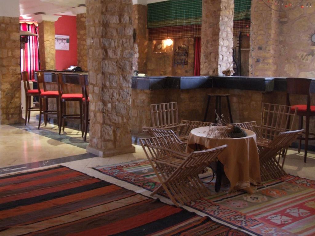Hotel Dakyanus タタウィーン エクステリア 写真